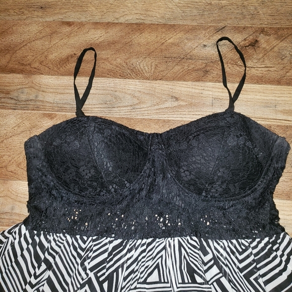 Material Girl Dress Junior's XL - Picture 2 of 7